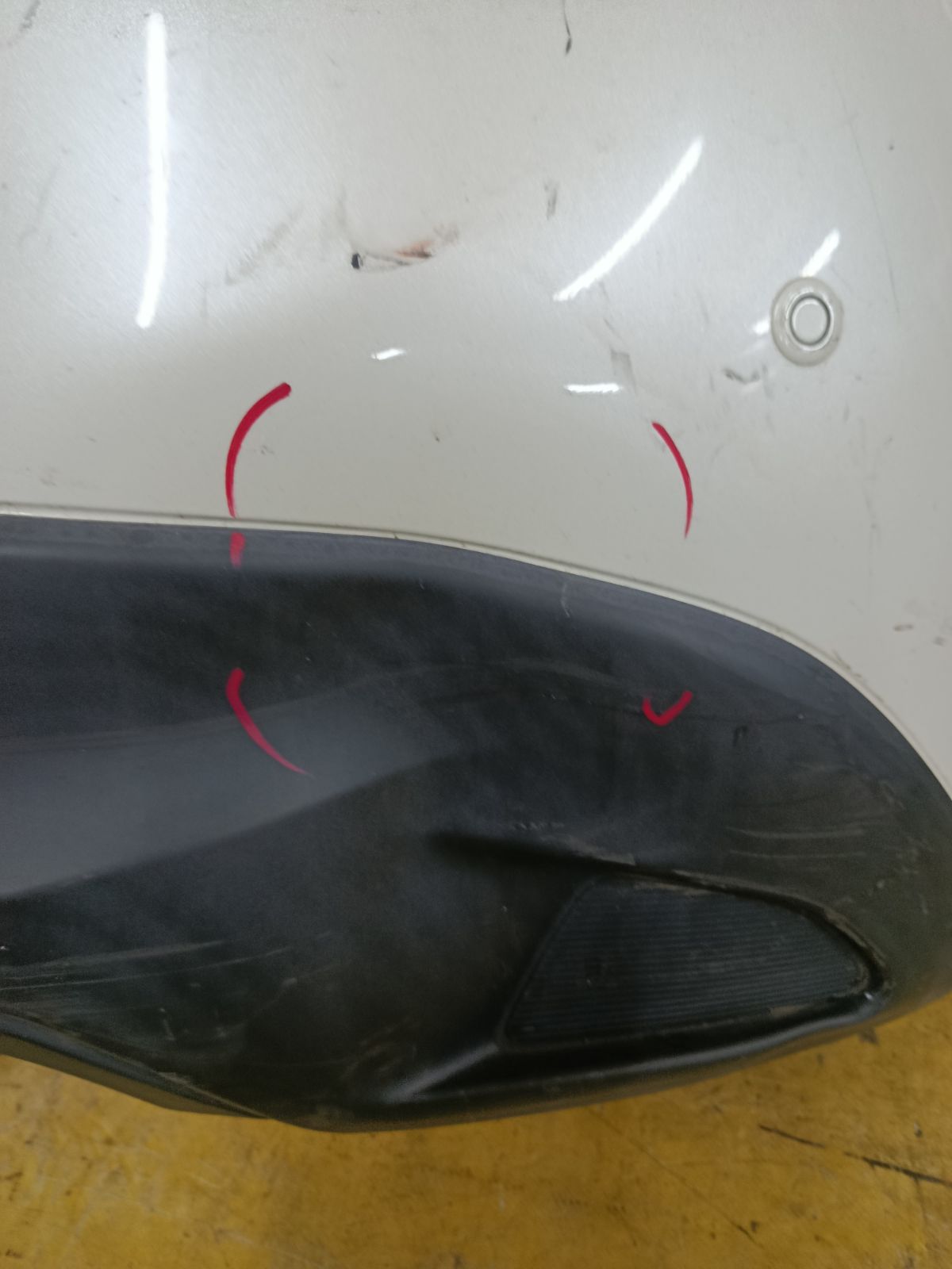 Бампер на Mazda Demio DJ3FS Фото 3