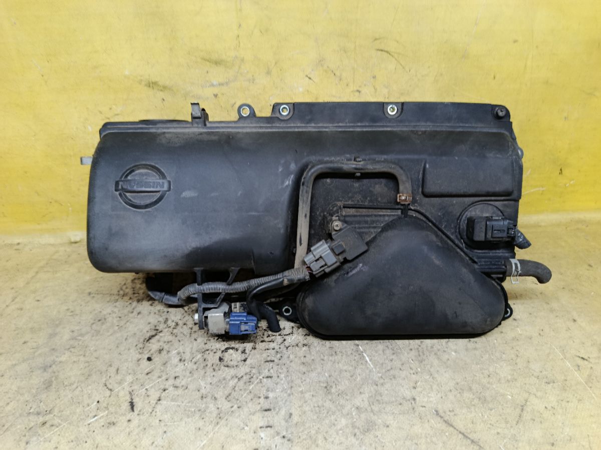Корпус воздушного фильтра на Nissan March AK12 CR12DE Фото 1
