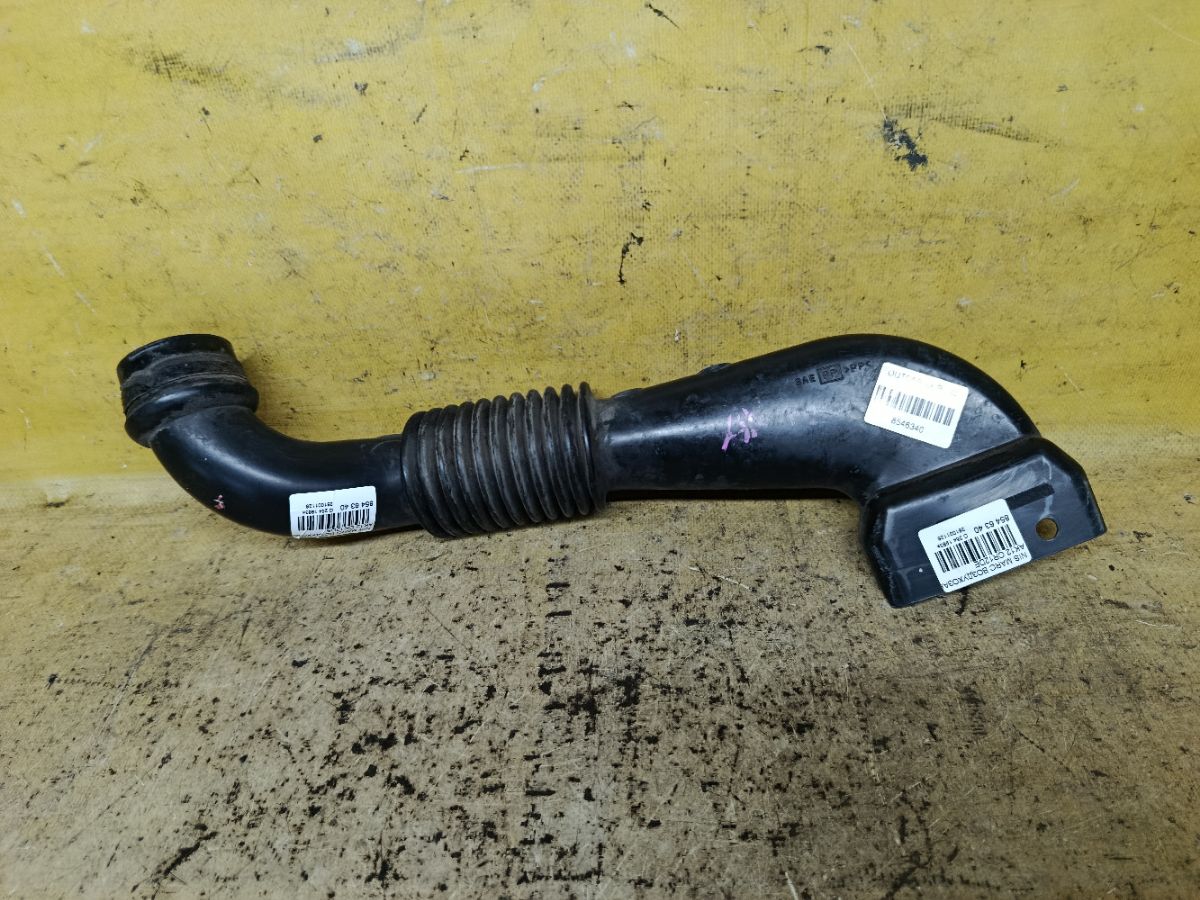 Воздухозаборник на Nissan March AK12 CR12DE Фото 1