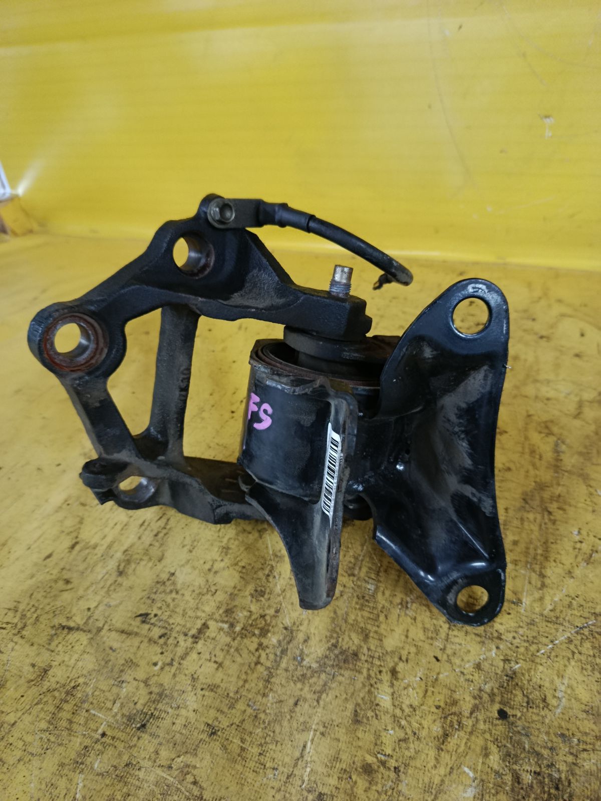Подушка двигателя на Mazda Atenza GH5FS L5-VE Фото 3