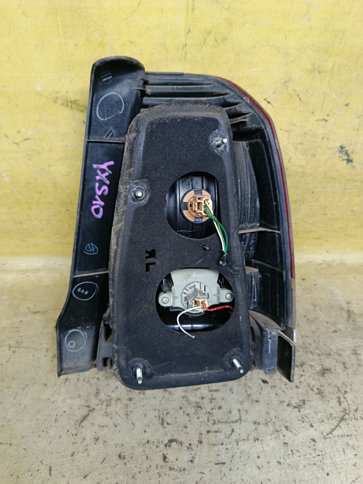 Стоп 43-7 43-7, на Toyota Crown Comfort YXS10 Фото 3