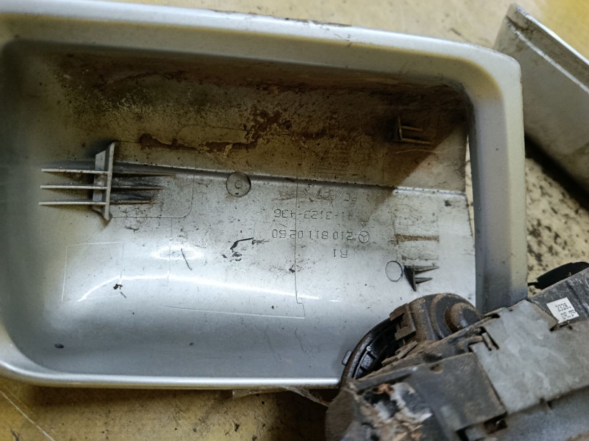 Зеркало двери боковой на Mercedes-Benz C-Class W202.026 Фото 9