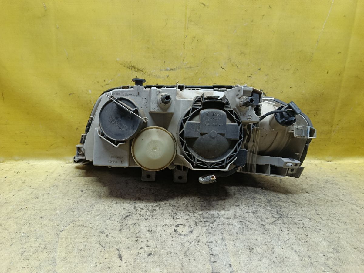 Фара A2028202661, 2028260843 на Mercedes-Benz C-Class W202.026 Фото 3