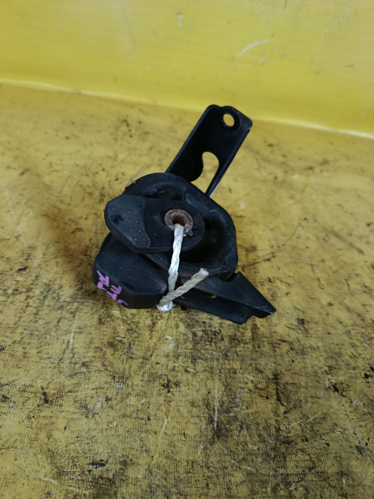 Подушка двигателя на Honda N-Box JF1 S07A Фото 3