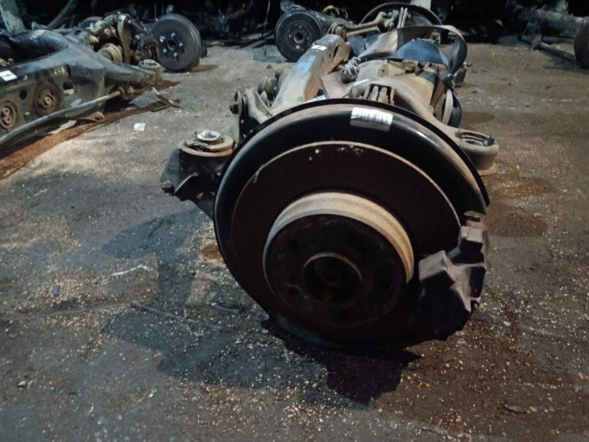 Балка подвески 2023505401, A2023500608, A2023506708, A2023509208 на Mercedes-Benz C-Class W202.026 112.910 Фото 2