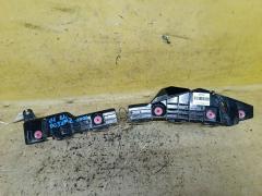 Крепление бампера на Toyota Voxy ZWR80G 52575-28030, Заднее Правое расположение