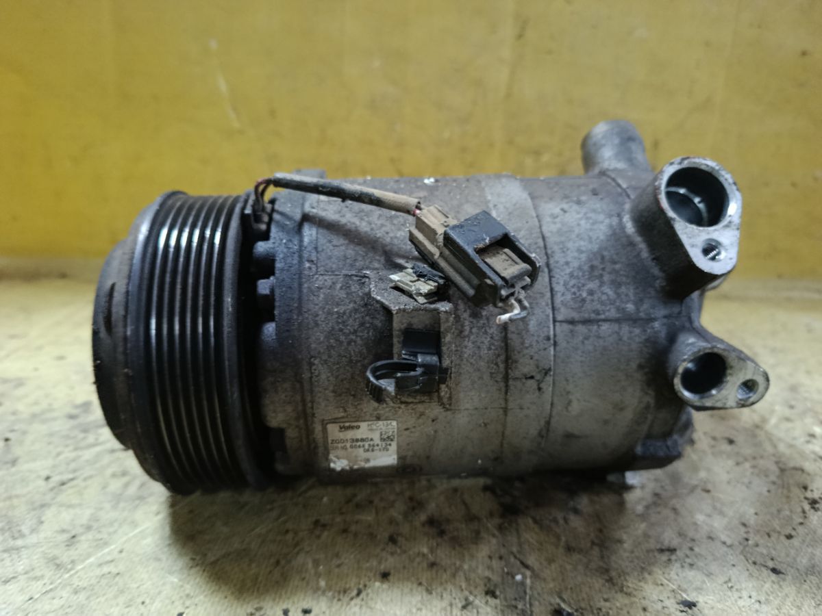 Компрессор кондиционера 92600-JP00C на Nissan Teana J32 VQ25DE Фото 4