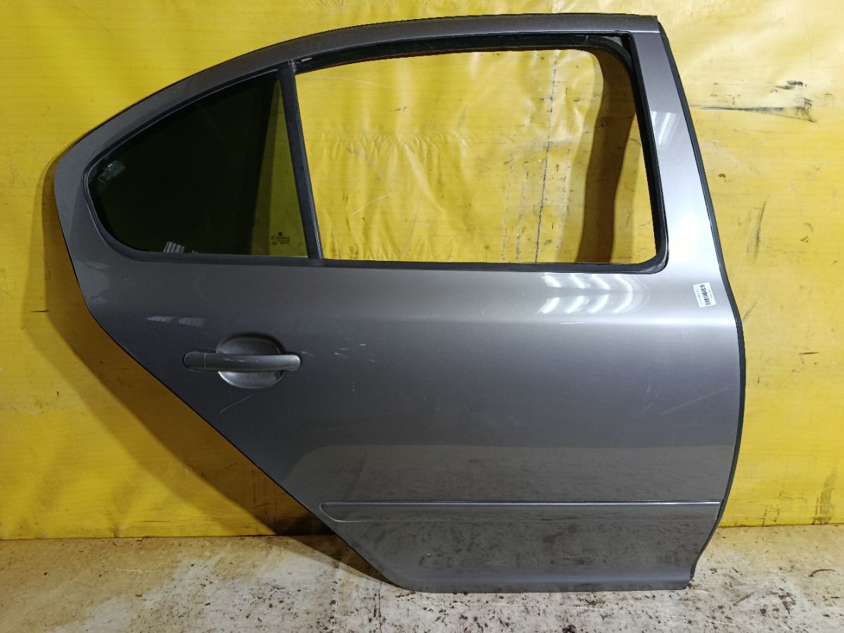 Дверь боковая на Skoda Octavia 1Z Фото 2
