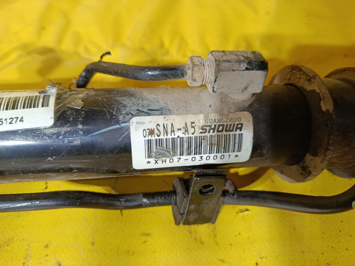 Рулевая рейка на Honda Civic FD1 R18A1 Фото 5