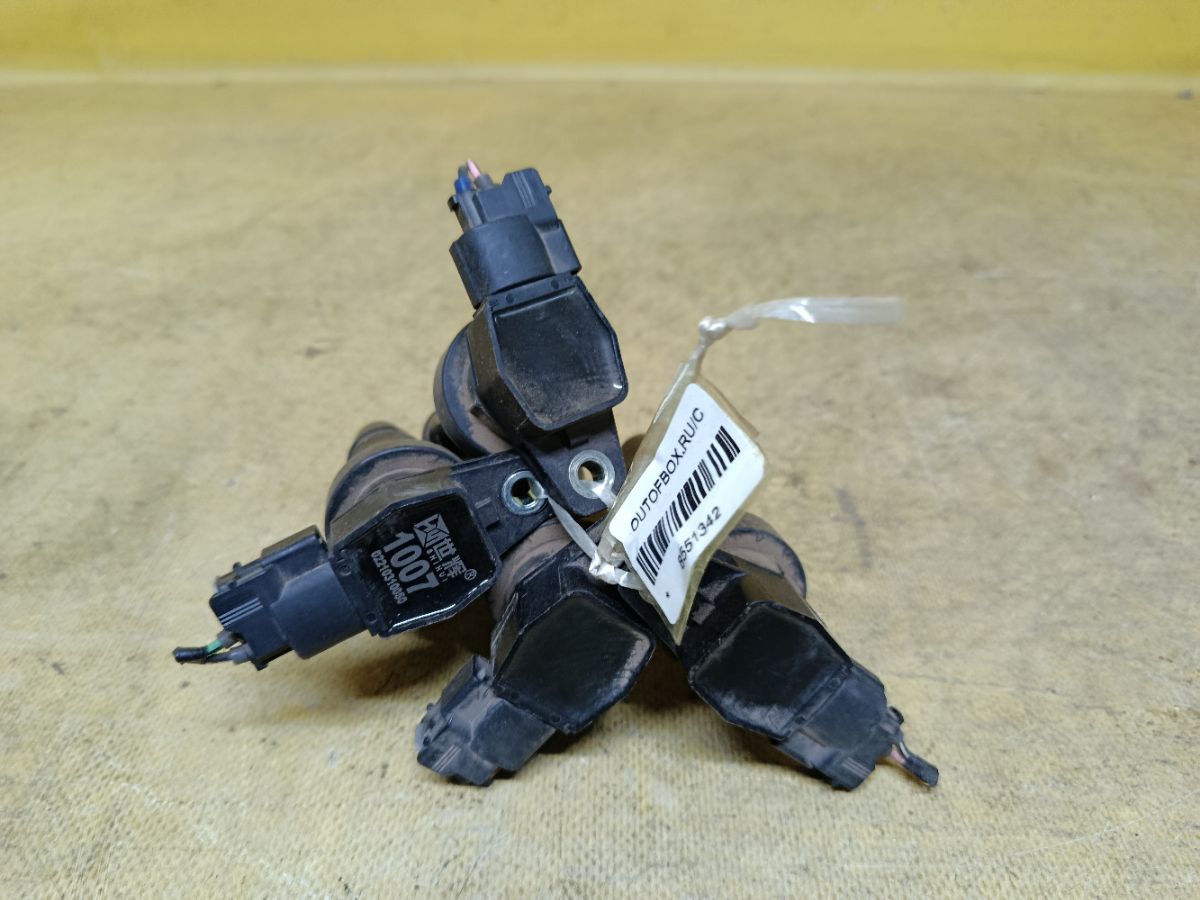 Катушка зажигания 27301-2B010 на Kia Rio QB G4FA Фото 2