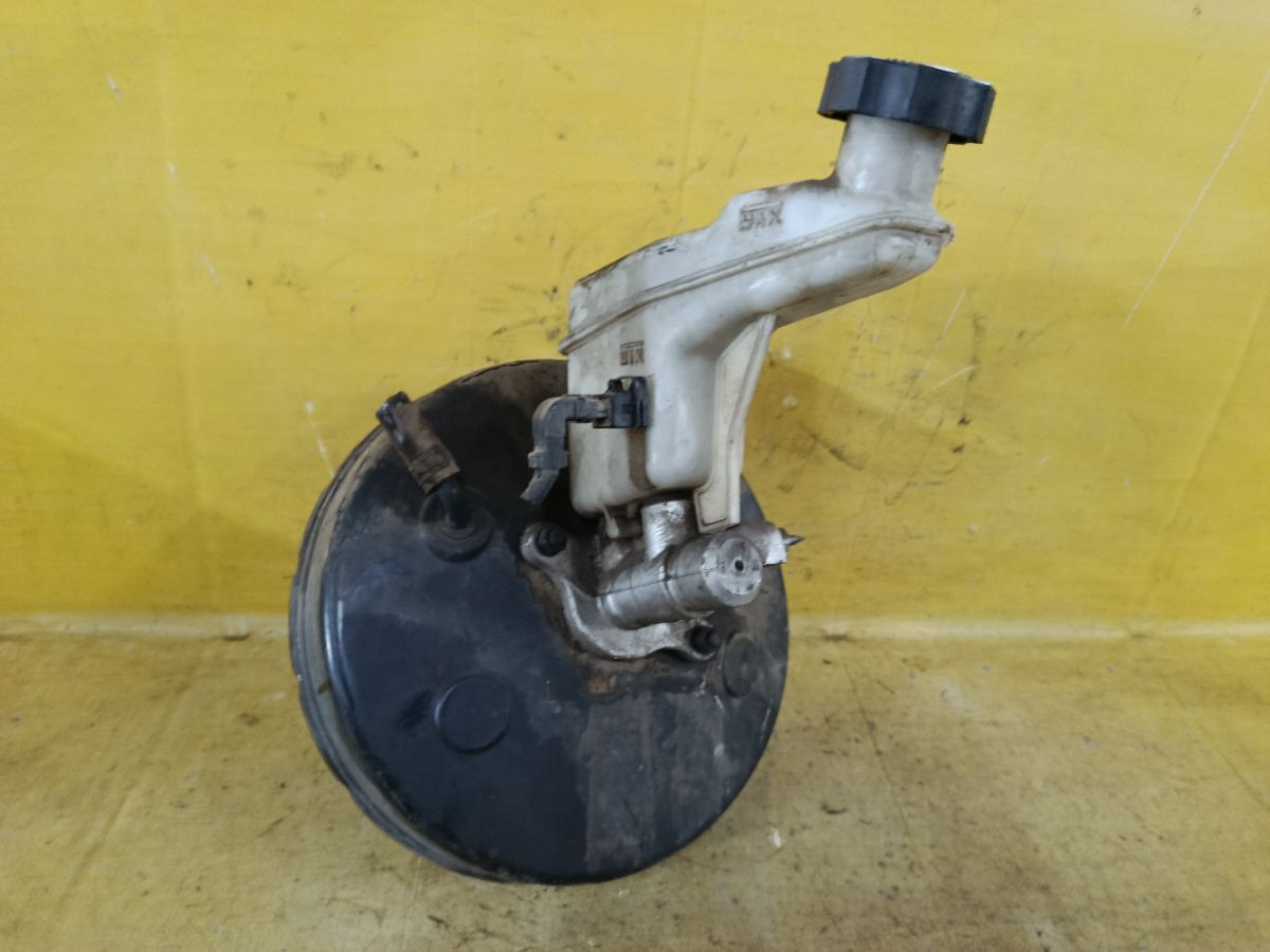 Главный тормозной цилиндр 58500-2Z100, 59110-2S000 на Hyundai Ix35 LM G4KD Фото 3