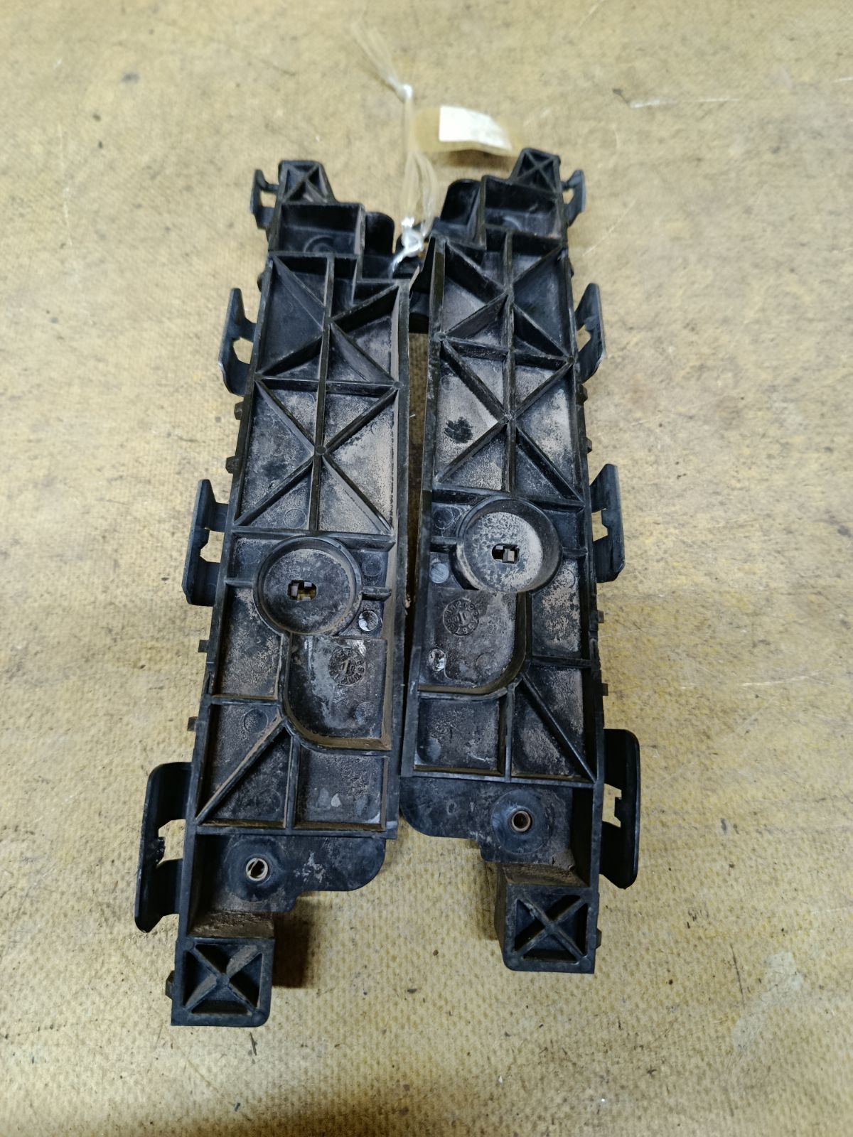 Крепление бампера 86513-2Z000, 86514-2Z000 на Hyundai Ix35 LM Фото 2