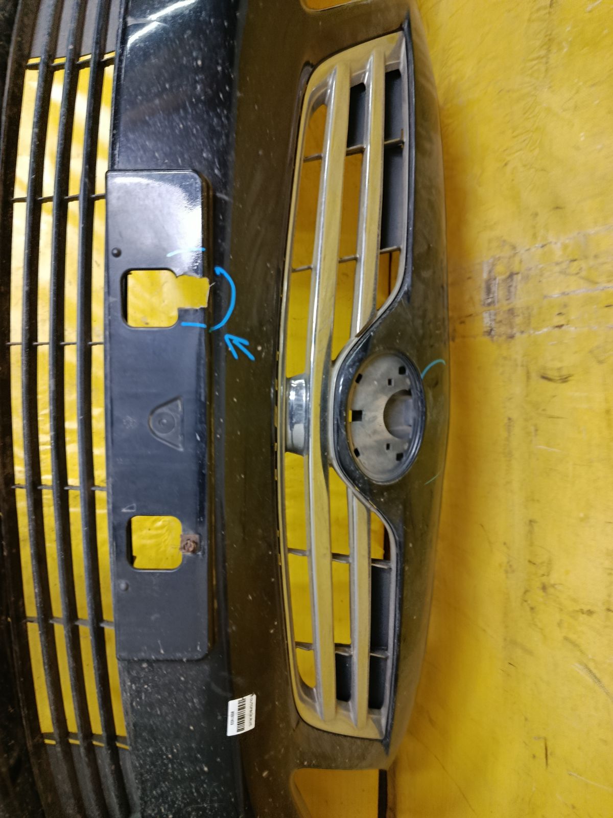 Бампер 52119-02B30 на Toyota Corolla ZRE151L Фото 12