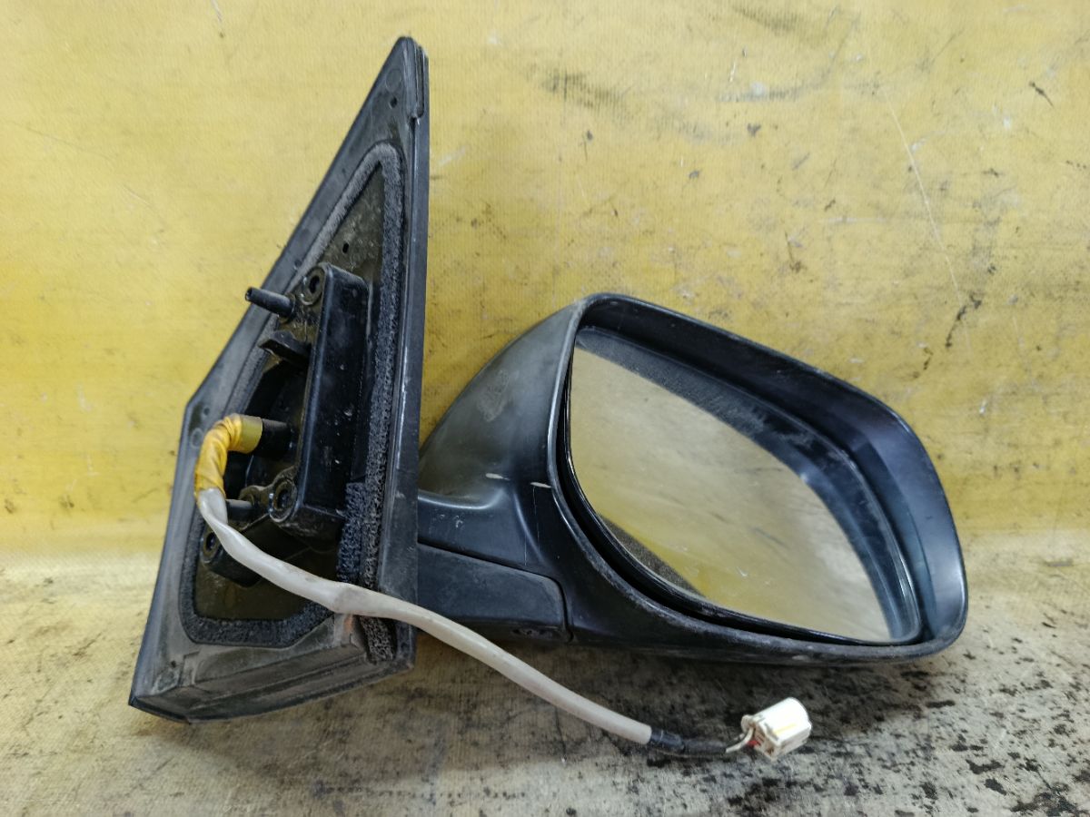 Зеркало двери боковой на Toyota Corolla ZZE150L Фото 5