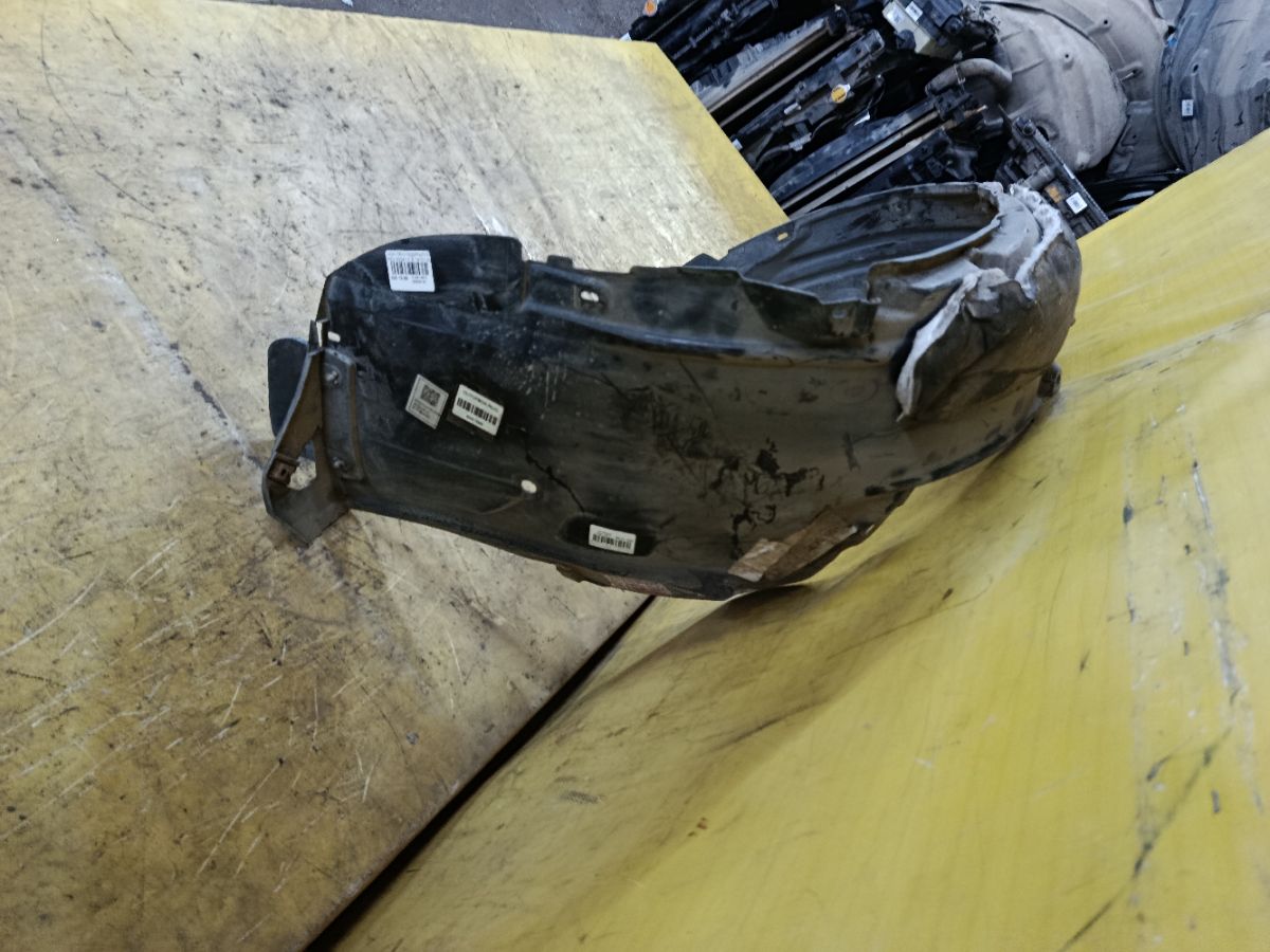 Подкрылок 74101-SWN-H01 на Honda Cr-V RE2 R20A1 Фото 2