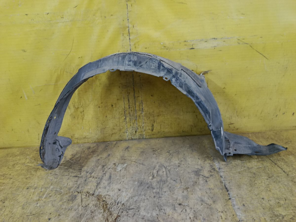 Подкрылок на Toyota Corolla ZRE151L 1ZR-FE Фото 5
