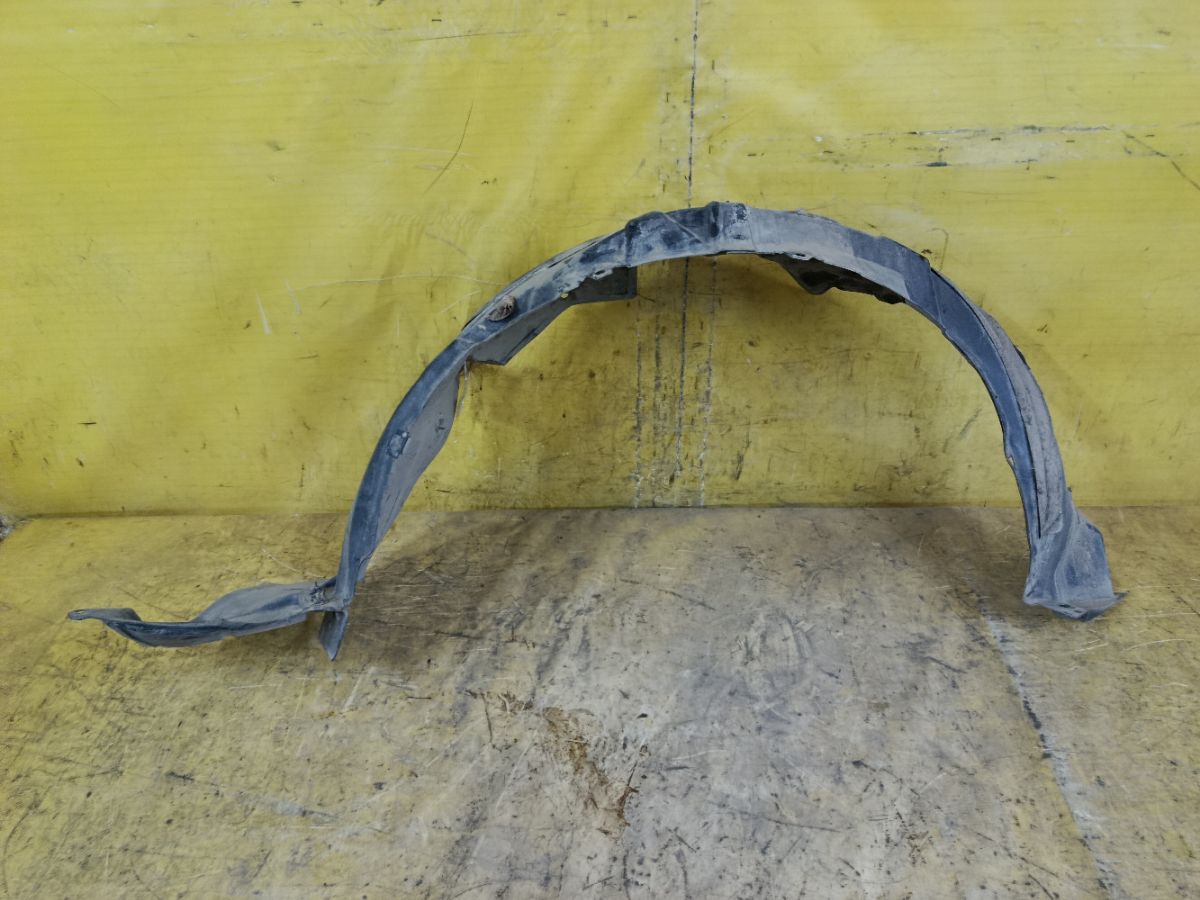 Подкрылок на Toyota Corolla ZRE151L 1ZR-FE Фото 3
