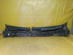 Решетка под лобовое стекло 55782-02190, 55781-02250 на Toyota Corolla ZRE151L Фото 2