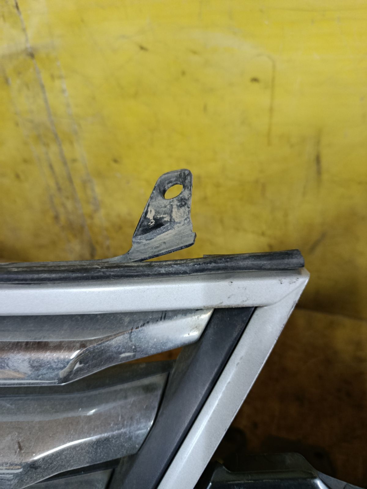 Бампер на Honda Accord CU2 Фото 3