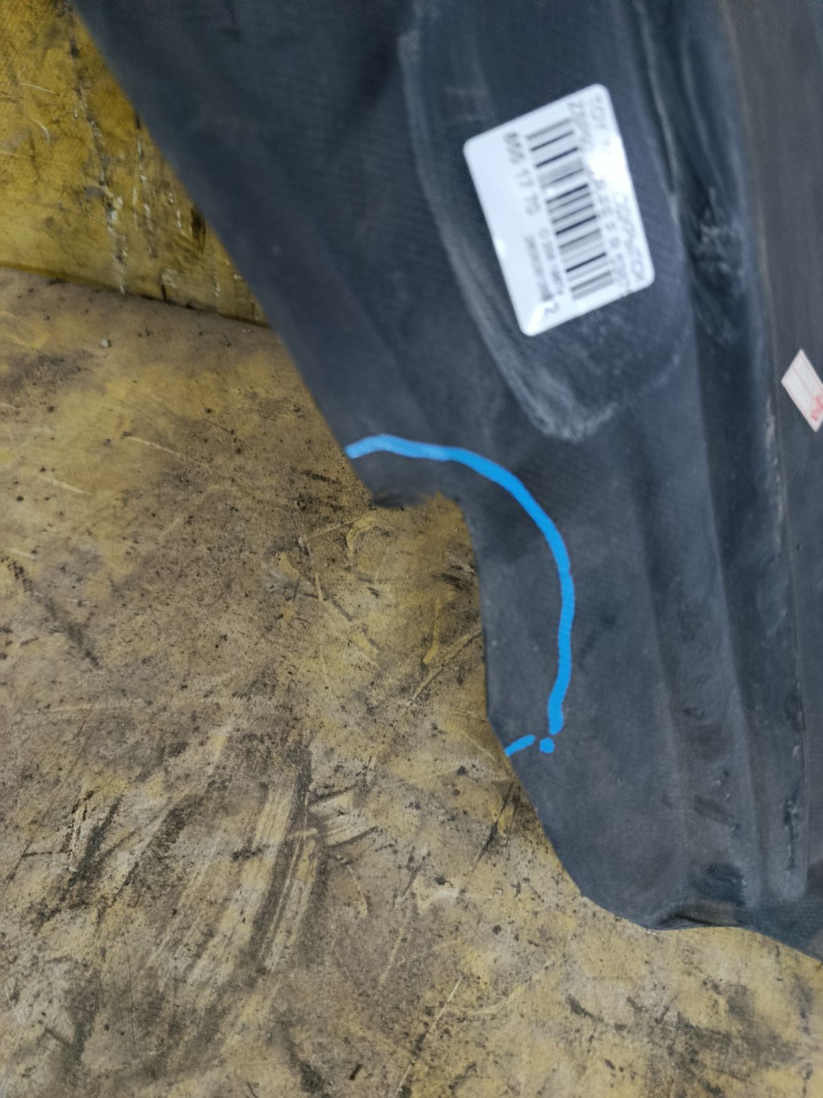 Подкрылок 53875-0D110 на Toyota Yaris ZSP92 1ZR-FE Фото 3