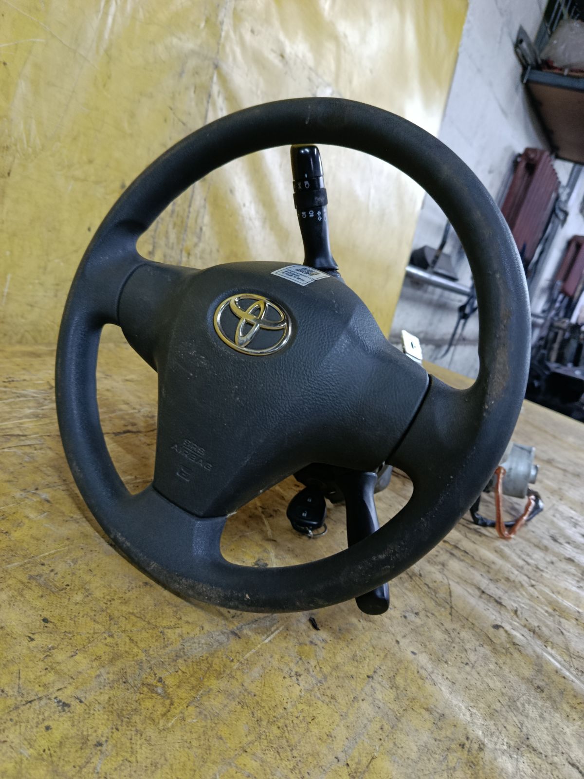 Рулевая колонка на Toyota Yaris NCP92 Фото 3