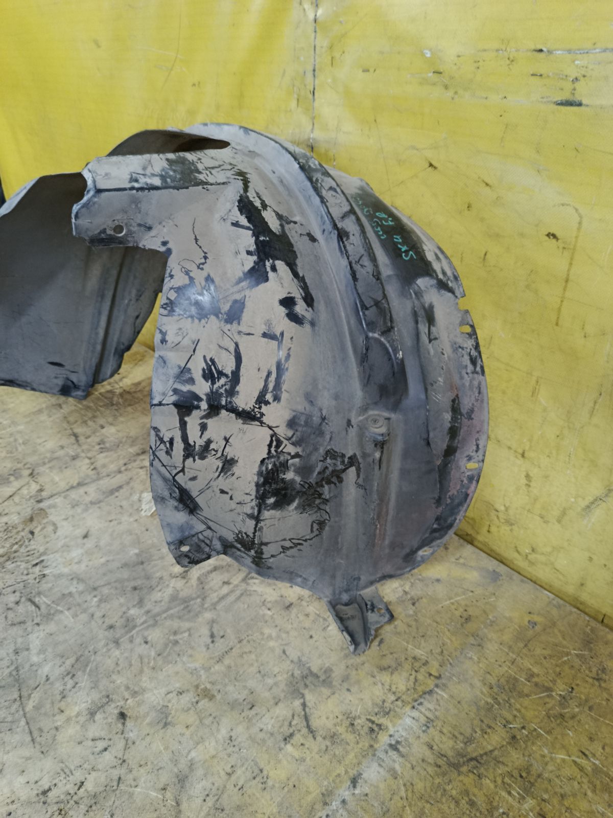 Подкрылок 72321-79J00 на Suzuki Sx4 YA11S M18A Фото 4