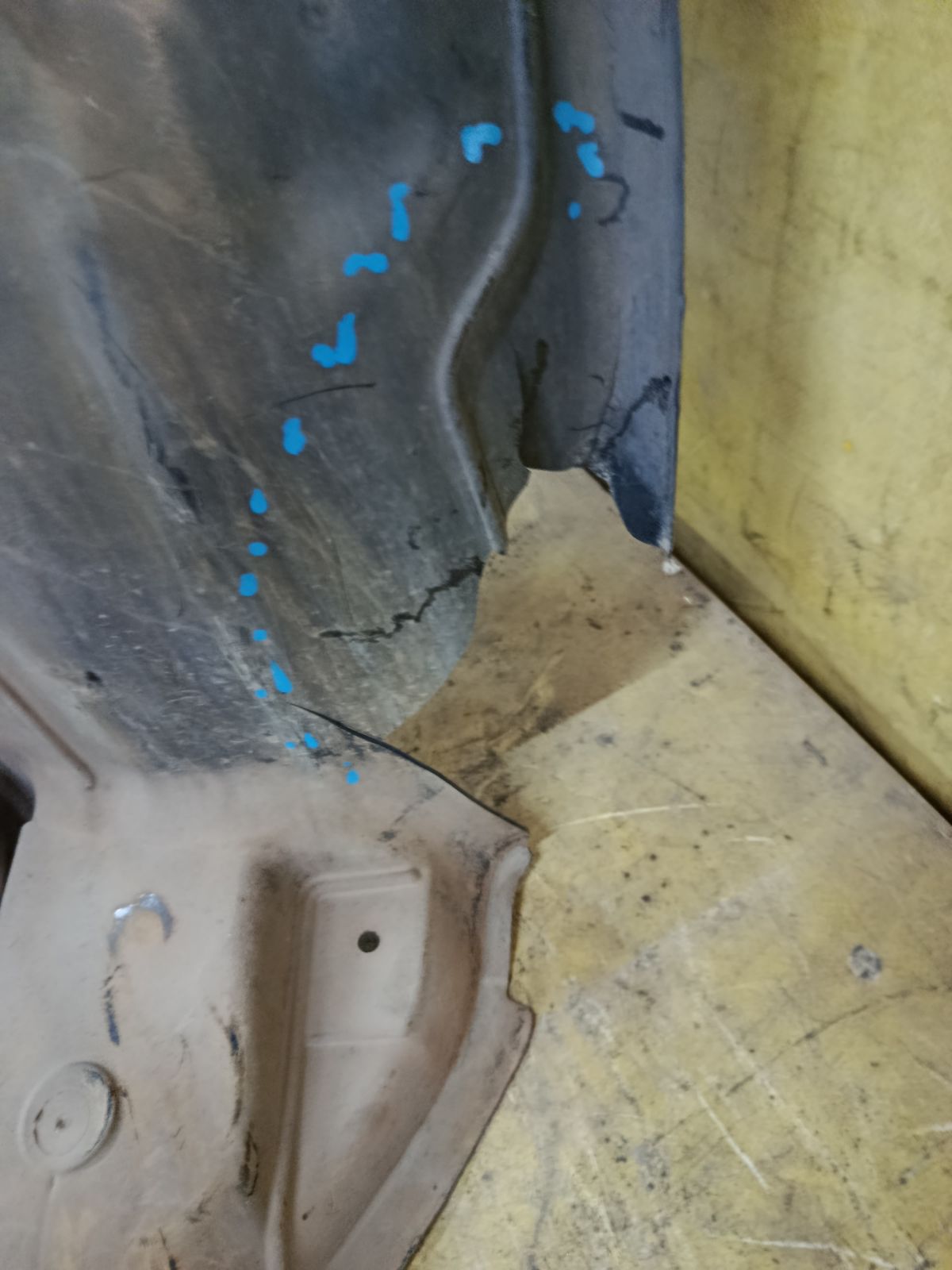 Подкрылок 59120-SC010 на Subaru Forester SH5 EJ20 Фото 4