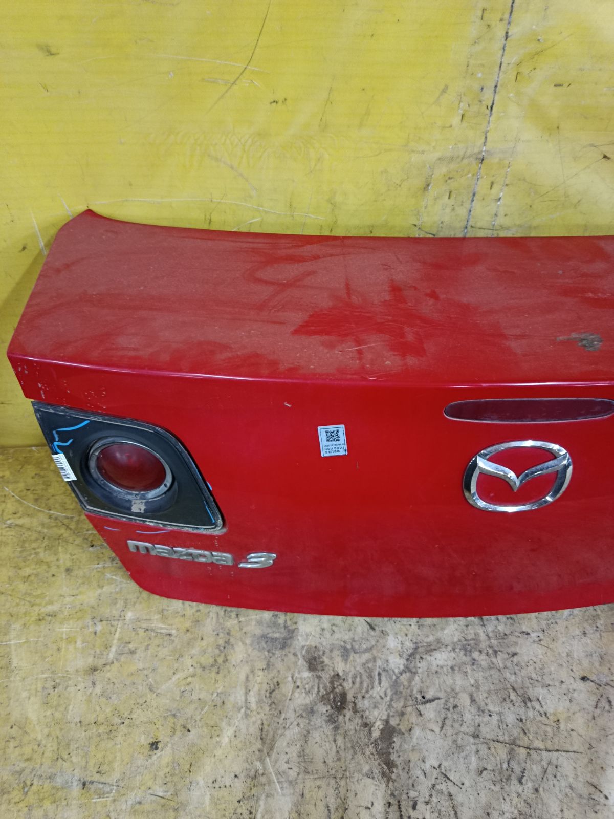 Крышка багажника P2775 P2775, на Mazda 3 BK5P Фото 3