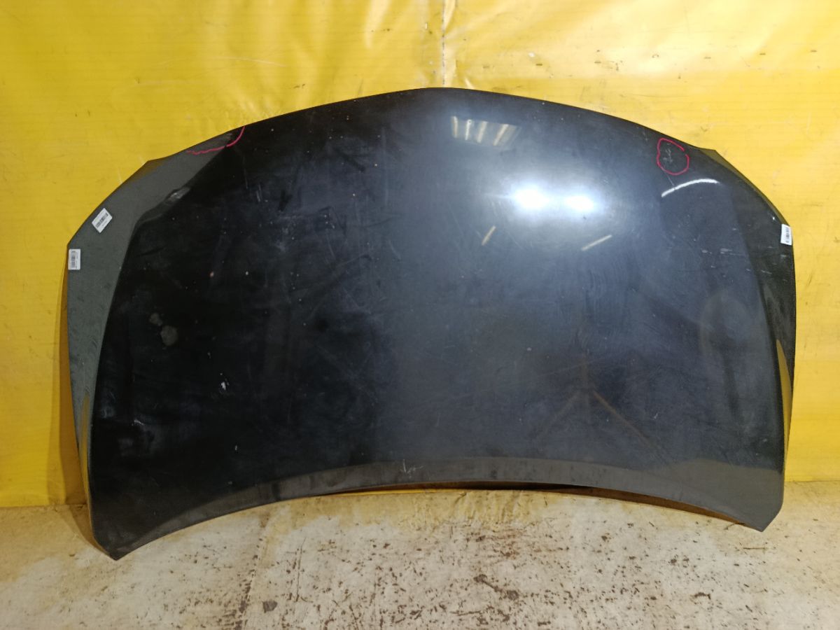 Капот на Toyota Corolla ZRE151L Фото 2