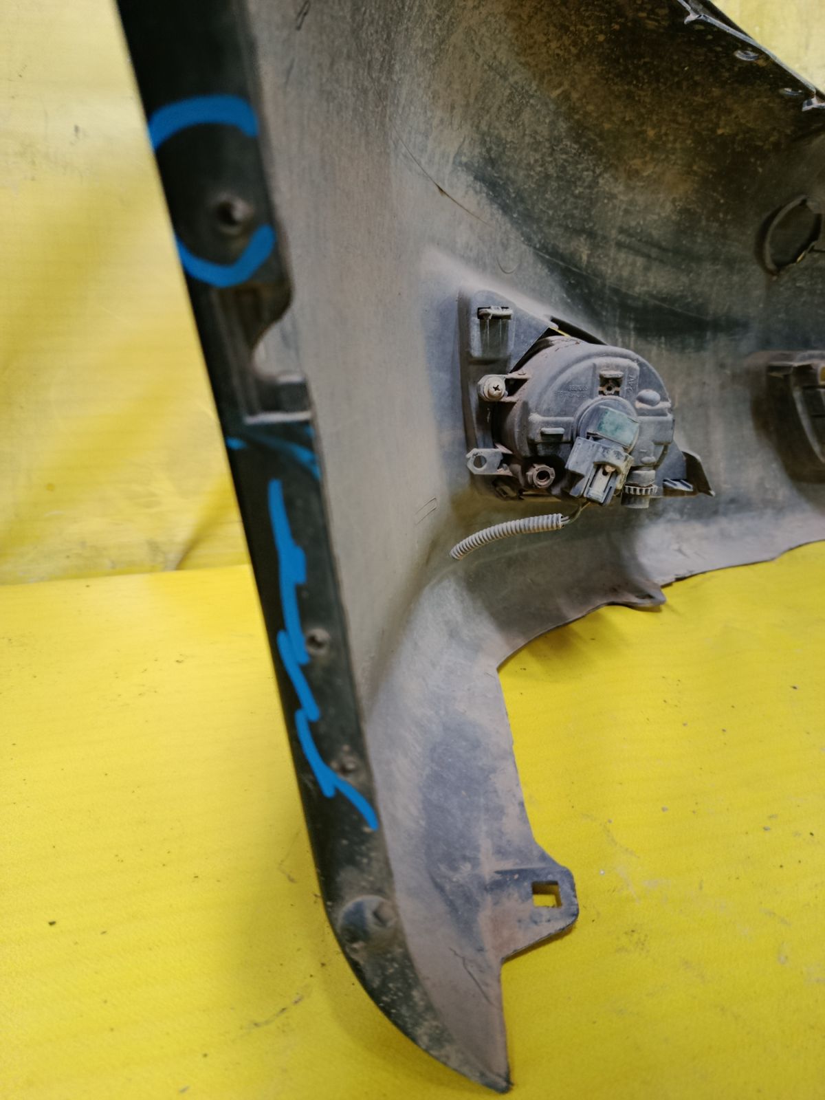 Бампер 06-130 06-130,52119-02750 на Toyota Corolla ZRE151L Фото 13