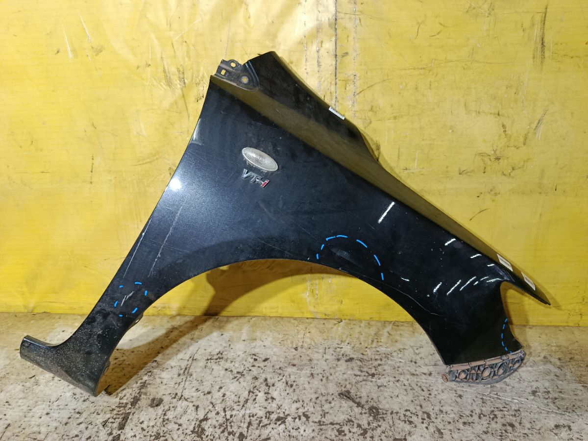 Крыло переднее на Toyota Corolla ZRE151L Фото 2