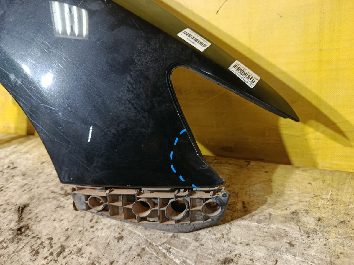 Крыло переднее на Toyota Corolla ZRE151L Фото 3