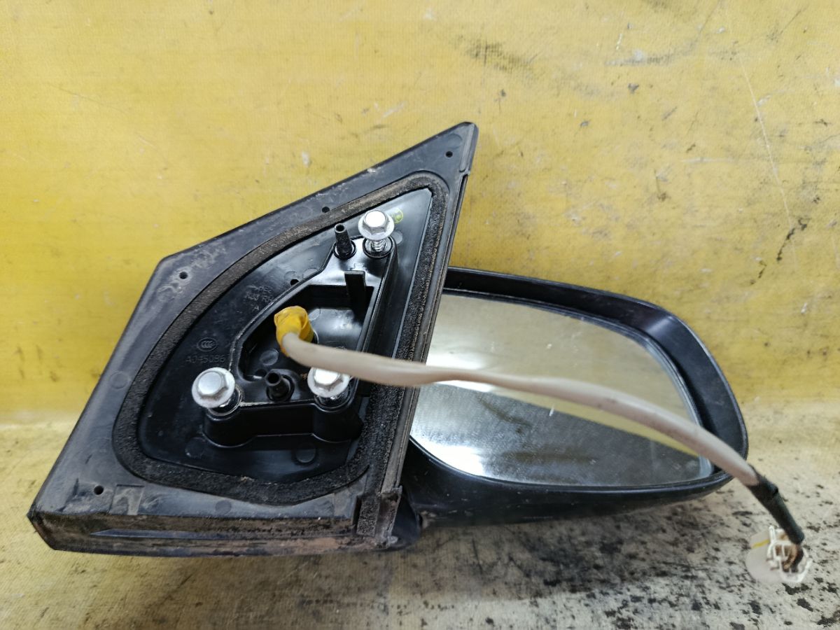 Зеркало двери боковой на Toyota Corolla ZRE151L Фото 3