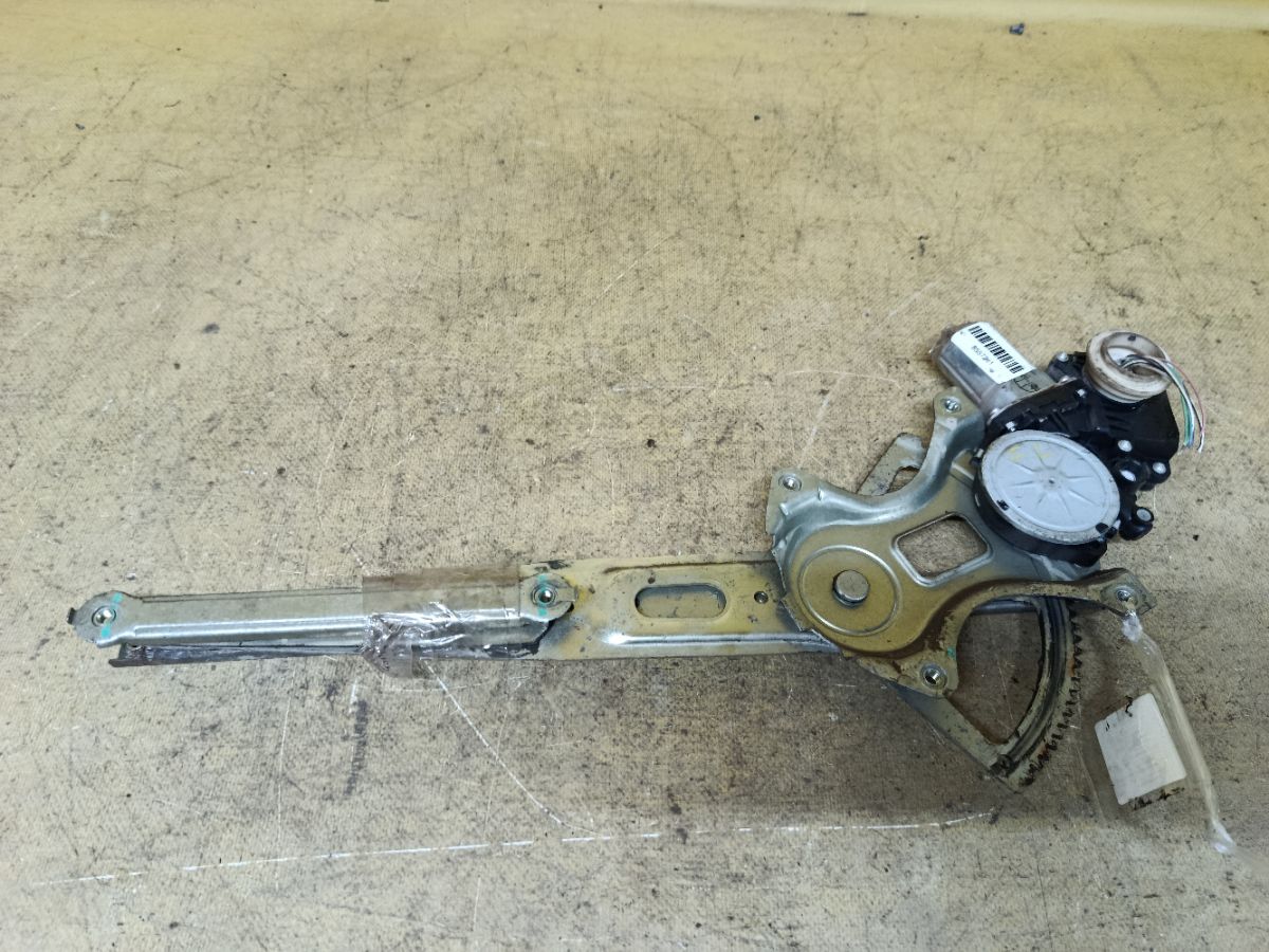 Стеклоподъемный механизм 85702-06020 на Toyota Corolla ZRE151L Фото 3
