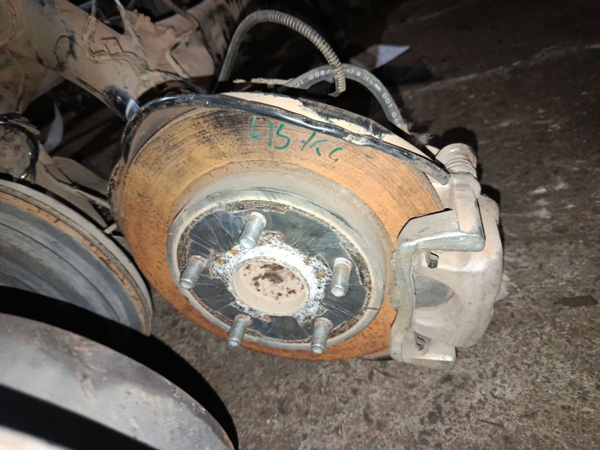 Балка подвески на Toyota Corolla ZRE151L 1ZR-FE Фото 4