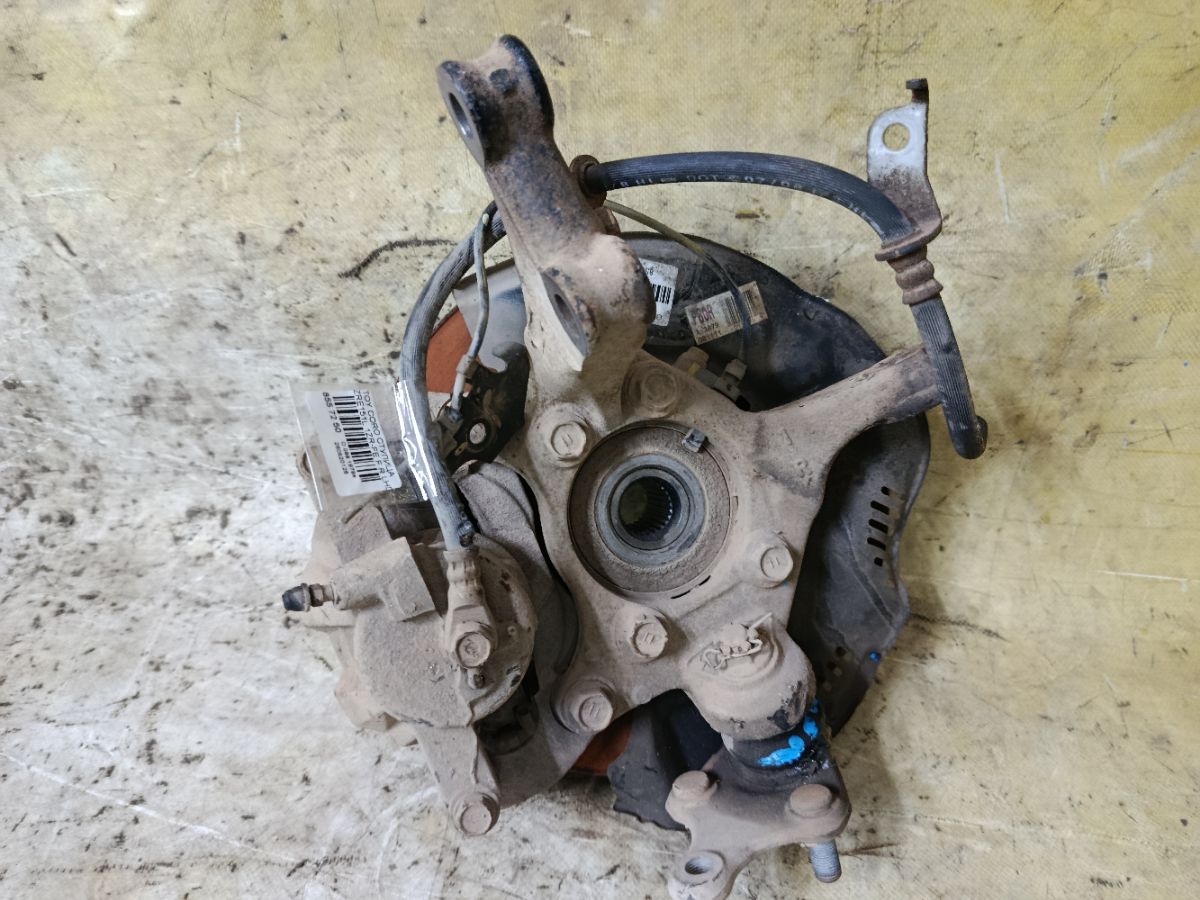 Ступица на Toyota Corolla ZRE151L 1ZR-FE Фото 2