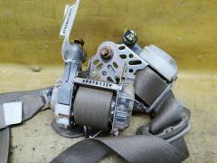 Ремень безопасности на Toyota Corolla ZRE151L 1ZR-FE Фото 4