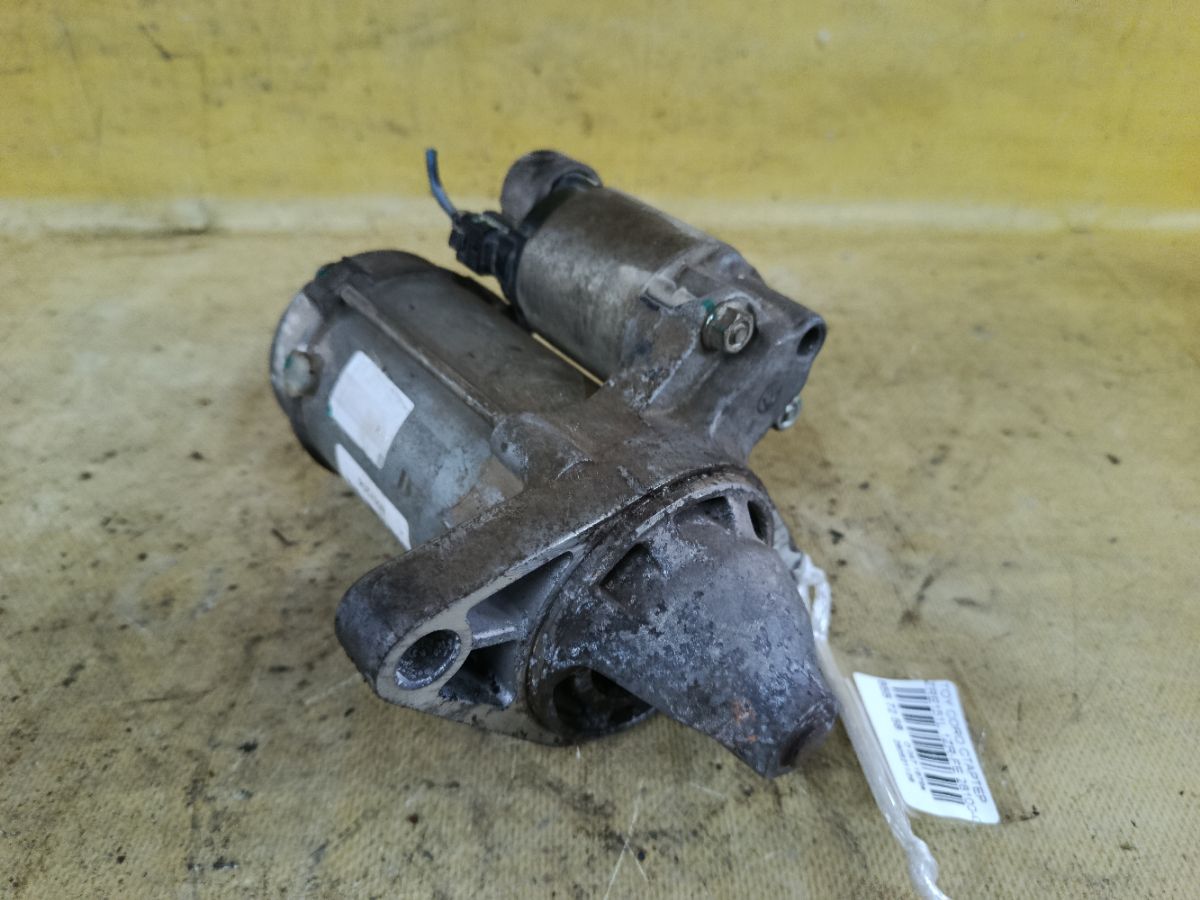 Стартер 28100-0T020 на Toyota Corolla ZRE151L 1ZR-FE Фото 3