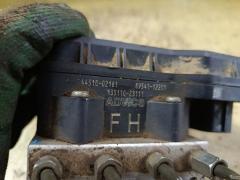 Блок ABS 45510-02161, 89541-12201, 135110-23111 на Toyota Corolla ZRE151L 1ZR-FE Фото 4