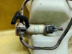 Бачок омывателя на Honda Cr-V RE1 Фото 3