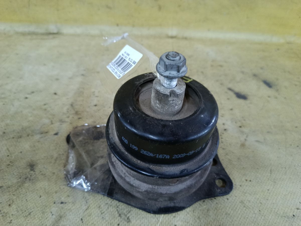 Подушка двигателя 6Q0199262A/167A на Skoda Fabia 5J BTS Фото 2