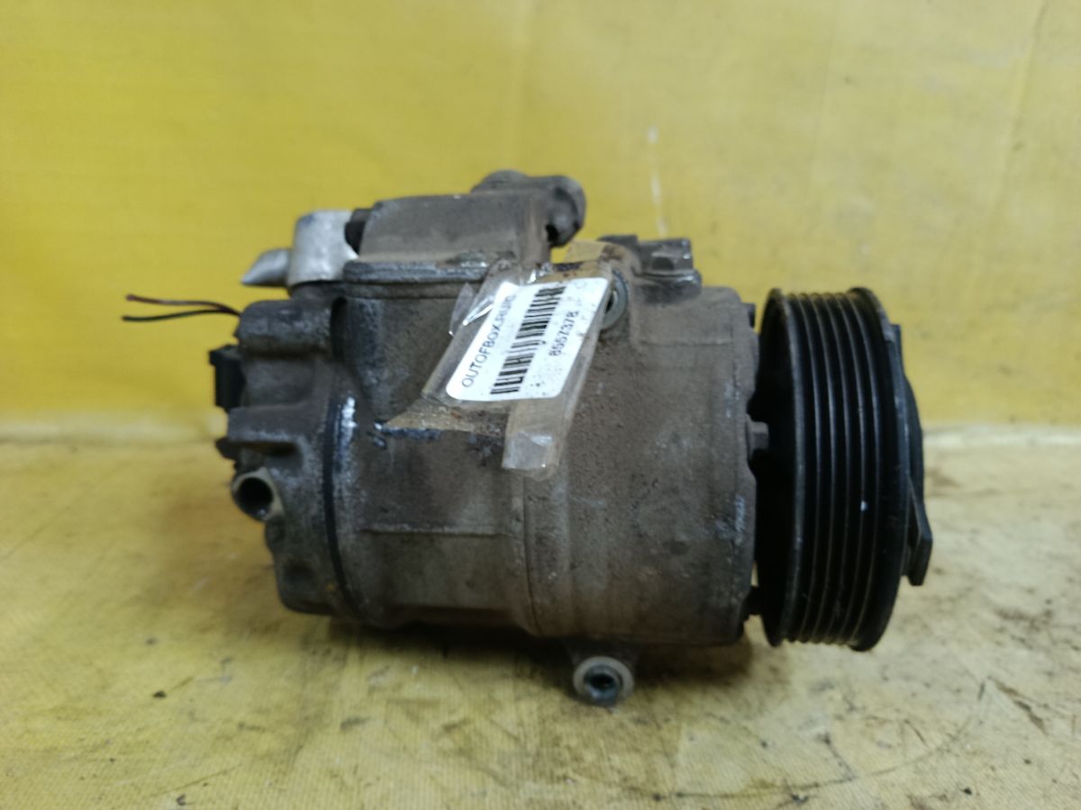 Компрессор кондиционера 6QD820803 на Skoda Fabia 5J BTS Фото 2