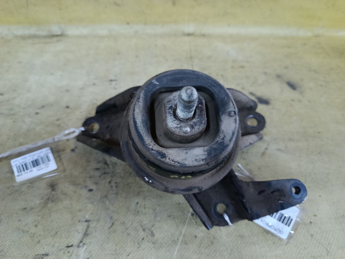 Подушка двигателя на Hyundai Ix35 LM G4KD Фото 2