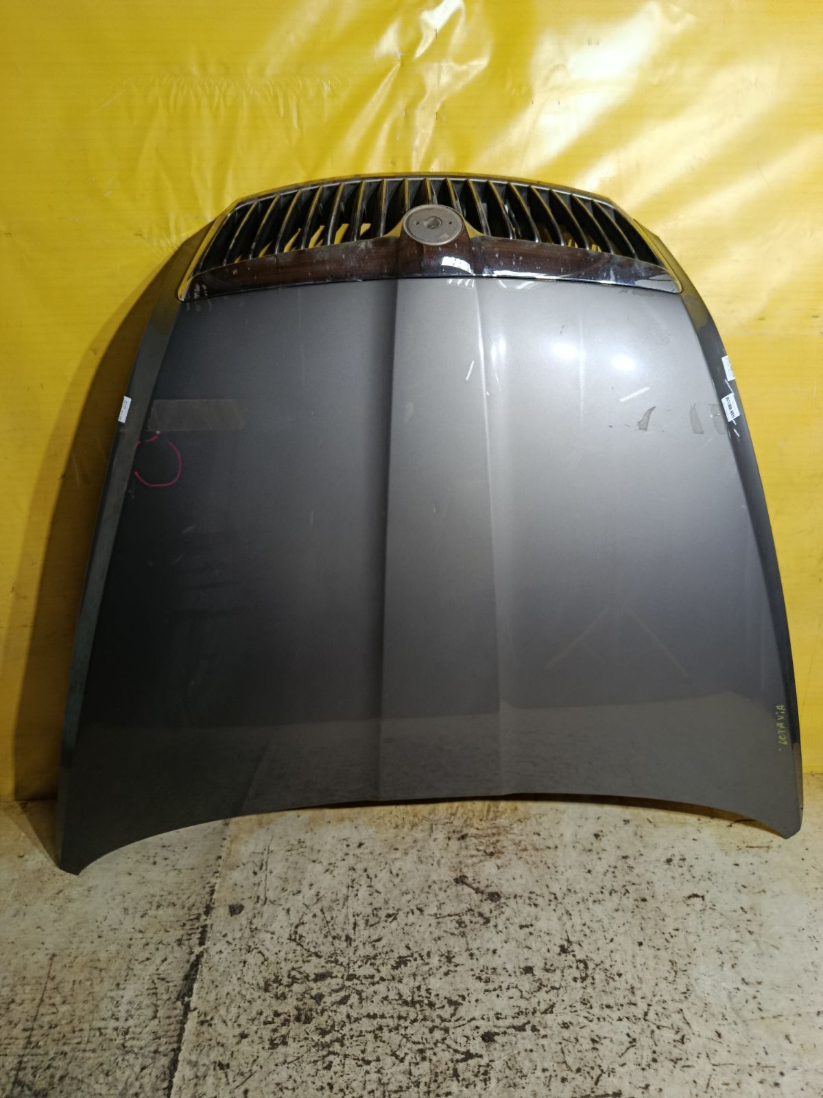 Капот на Skoda Octavia Фото 2