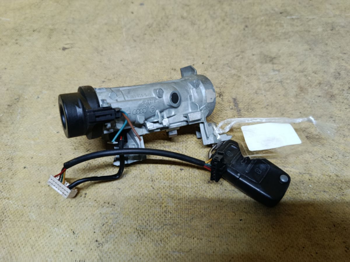 Замок зажигания 1K0953527C, 1KO905851B, 1KO905865A на Skoda Octavia A5 1Z Фото 2
