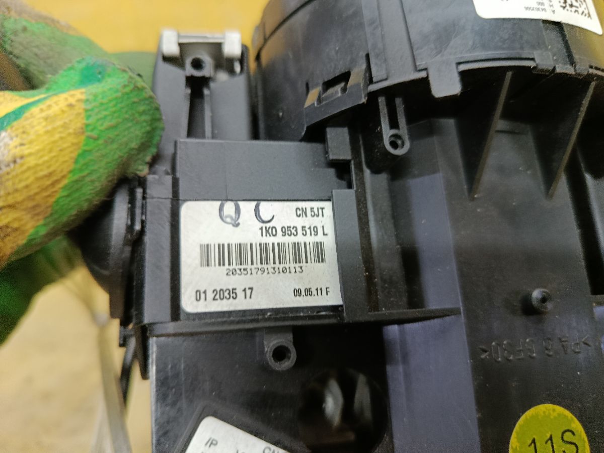 Шлейф-лента air bag 1K0953549BF, 1K0959653C, 1K5953503DK, 1K0953519L, 1K0953513E на Skoda Octavia A5 1Z Фото 7