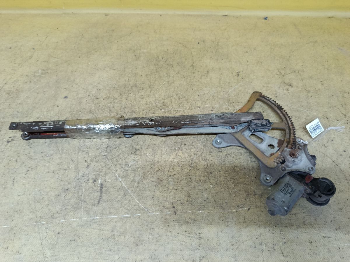 Стеклоподъемный механизм 85720-33130 на Toyota Camry ACV30L Фото 2
