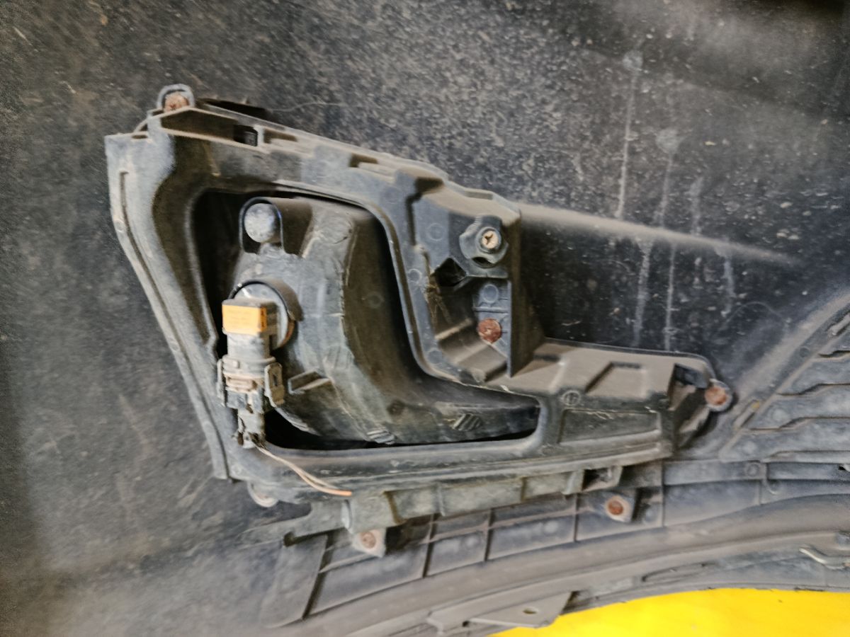 Бампер на Kia Rio QB Фото 17