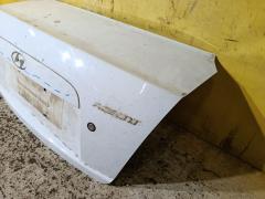Крышка багажника на Hyundai Accent MC Фото 3