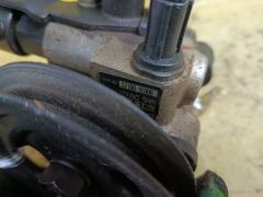 Насос гидроусилителя 57100-1E000 на Hyundai Accent MC G4EE Фото 3